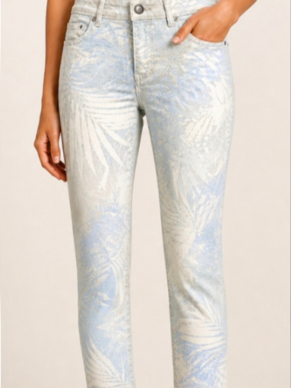 Chicos So Slimming Caribbean Palms Girlfriend Crop Jeans US 8-10/Chico Sz 1
